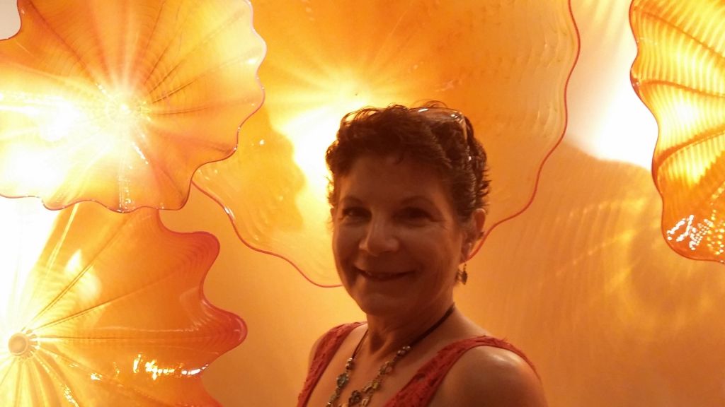 Carmen Muniz, Professional Organizer - Professional Organizer in