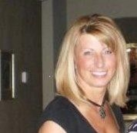Visit Mind Over Clutter, Organizing by Jodi