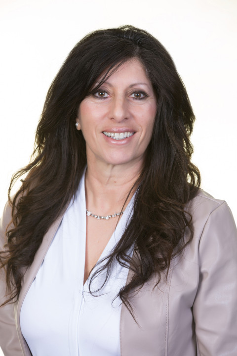 Visit Anne Gideon, Professional Home Organizer