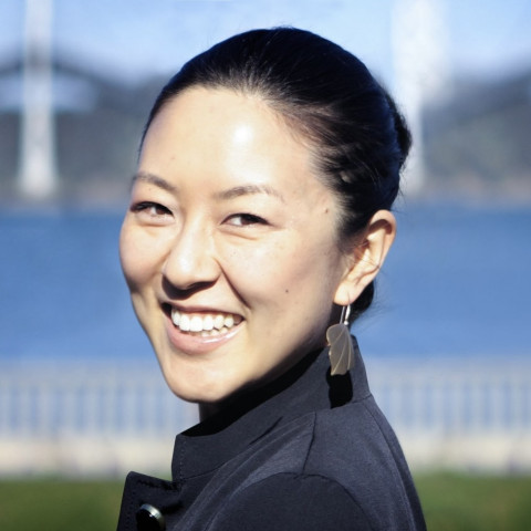 Visit emi louie. organizing expert. master konmari consultant + blisshaus stylist.