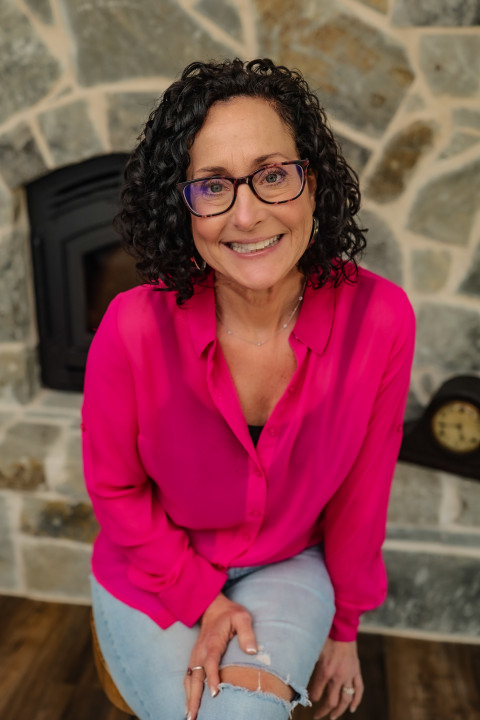 Visit Simplicity Professional Organizing - Lisa Williams