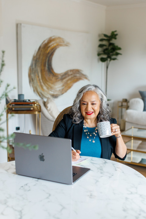 Visit Cloudy to Clear Professional Organizing